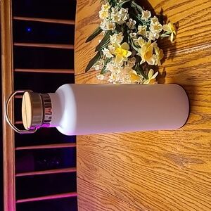 Mother Earth Aluminum Bottle